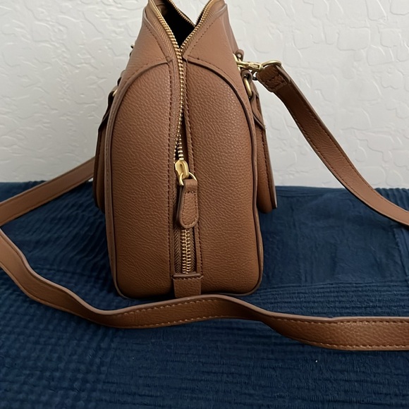 Uniqlo tan purse - Picture 5 of 12